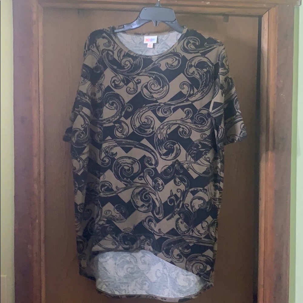 LuLaRoe XS Carly or Christy Tee black and brown